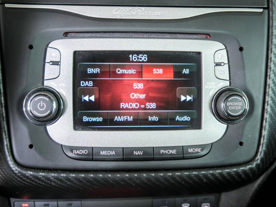 Afbeelding 20/48 van Alfa Romeo MiTo 0.9 TwinAir Turbo (2014)