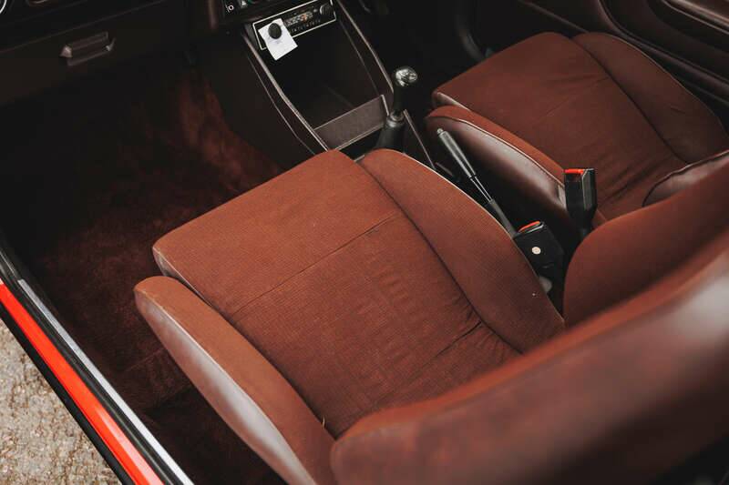 Immagine 46/50 di Ford Escort RS 2000 (1980)