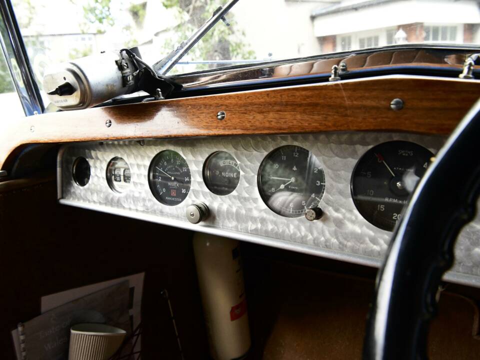 Immagine 28/50 di Lanchester 30 HP (1931)