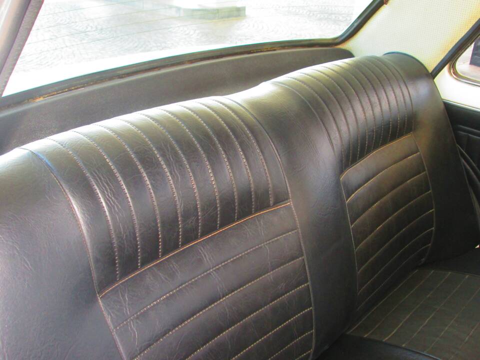 Immagine 16/73 di FIAT 128 Special (1976)