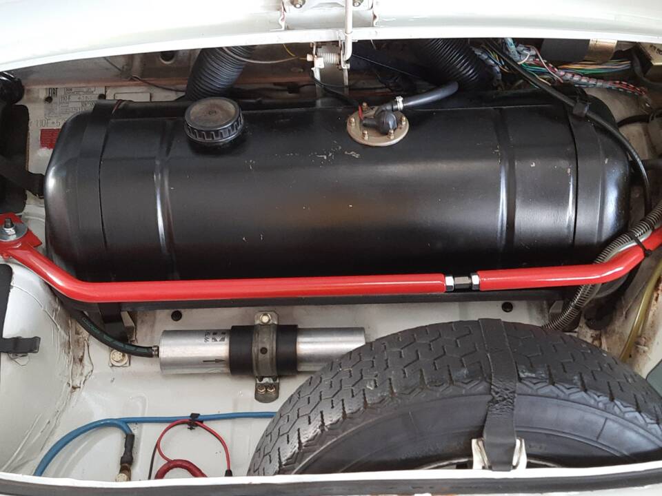 Immagine 9/15 di FIAT 500 R (1975)