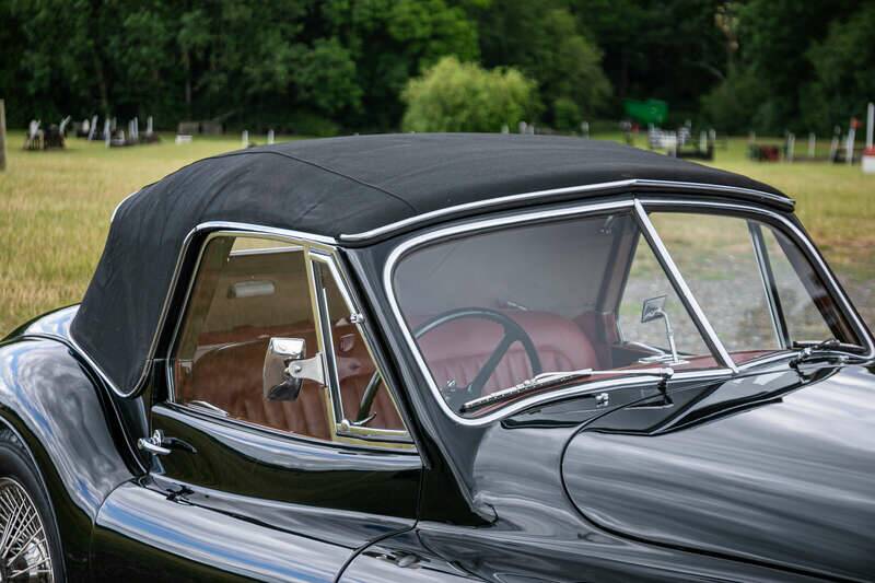 Bild 18/49 von Jaguar XK 120 DHC (1954)
