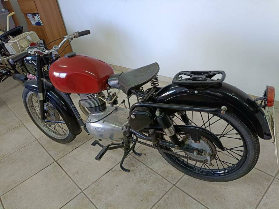 Bild 16/23 von Gilera DUMMY (1952)