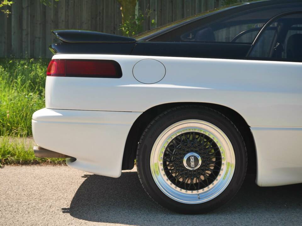 Image 3/50 de Subaru SVX 4WD (1900)