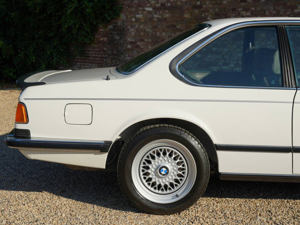 Afbeelding 40/50 van BMW 635 CSi (1986)