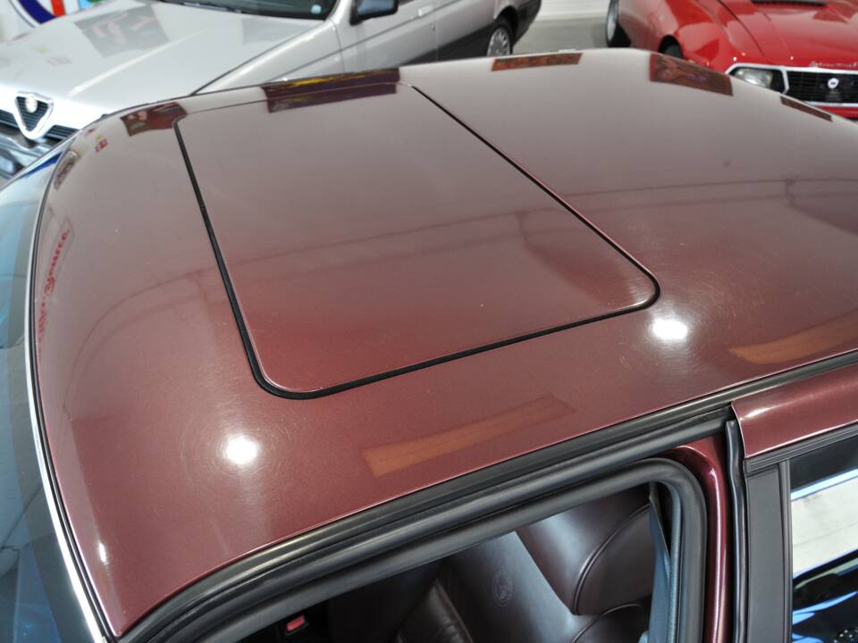 Bild 13/23 von Alfa Romeo 164 2.0 Super V6 (1993)