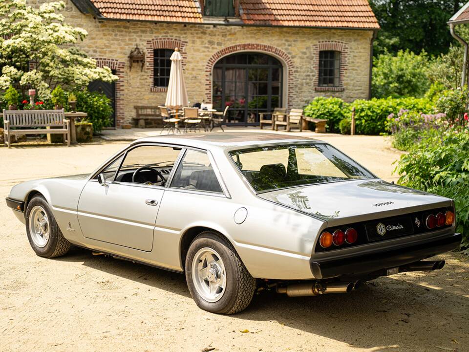 Bild 12/81 von Ferrari 365 GT4 2+2 (1973)