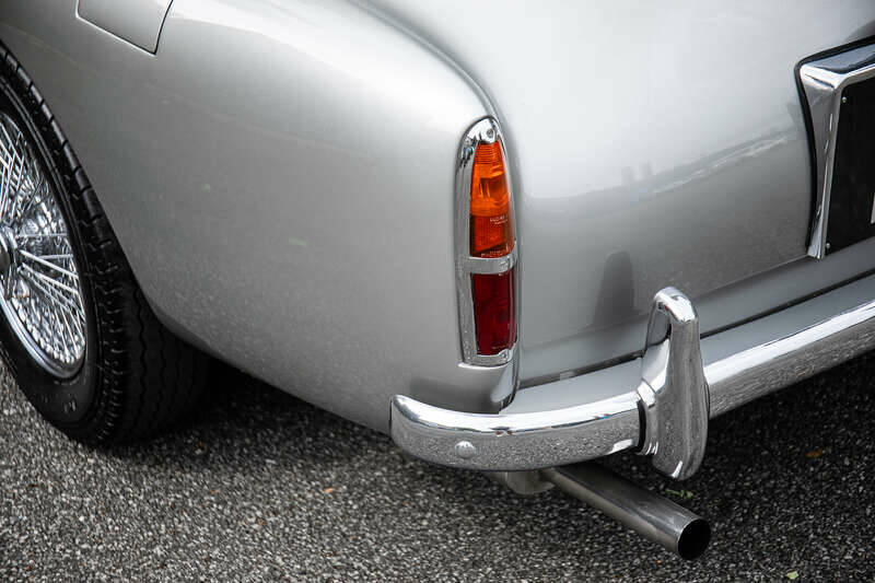 Image 25/50 of Aston Martin DB 2&#x2F;4 Mk III (1958)