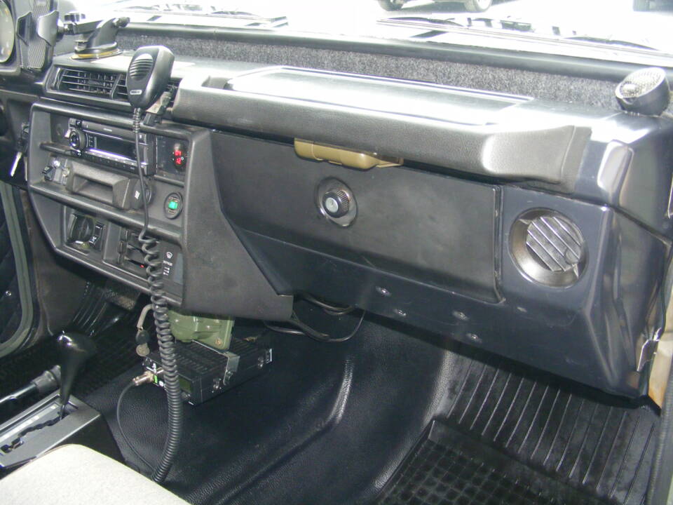 Bild 16/32 von Steyr-Puch 230 GE (LWB) (1994)