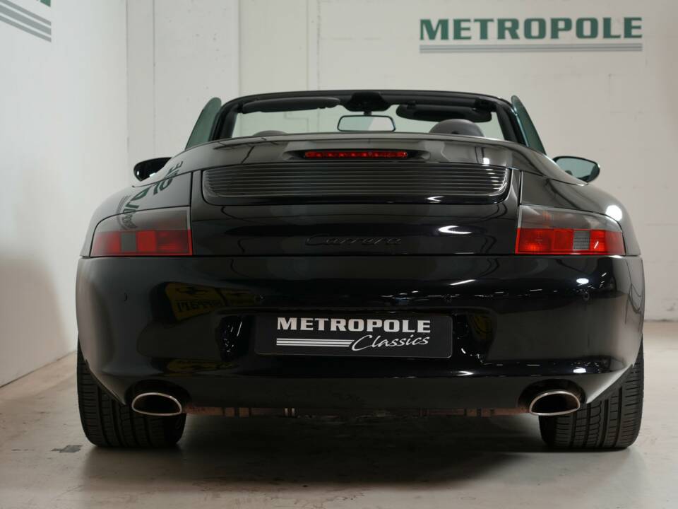 Bild 6/30 von Porsche 911 Carrera (2002)
