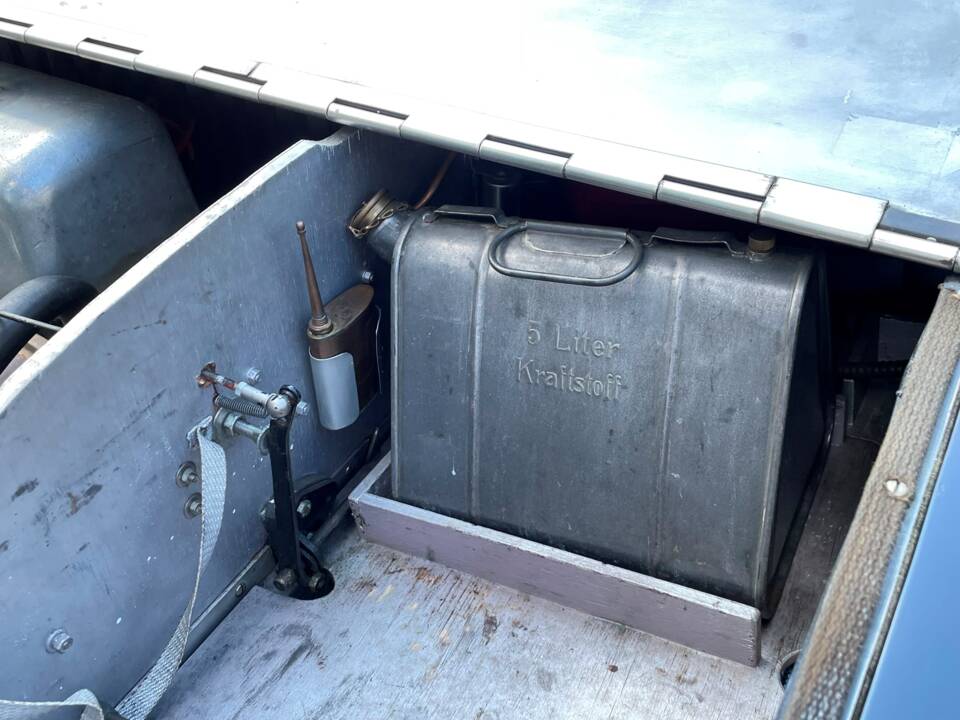 Image 11/13 de Alvis 12 / 70 (1939)