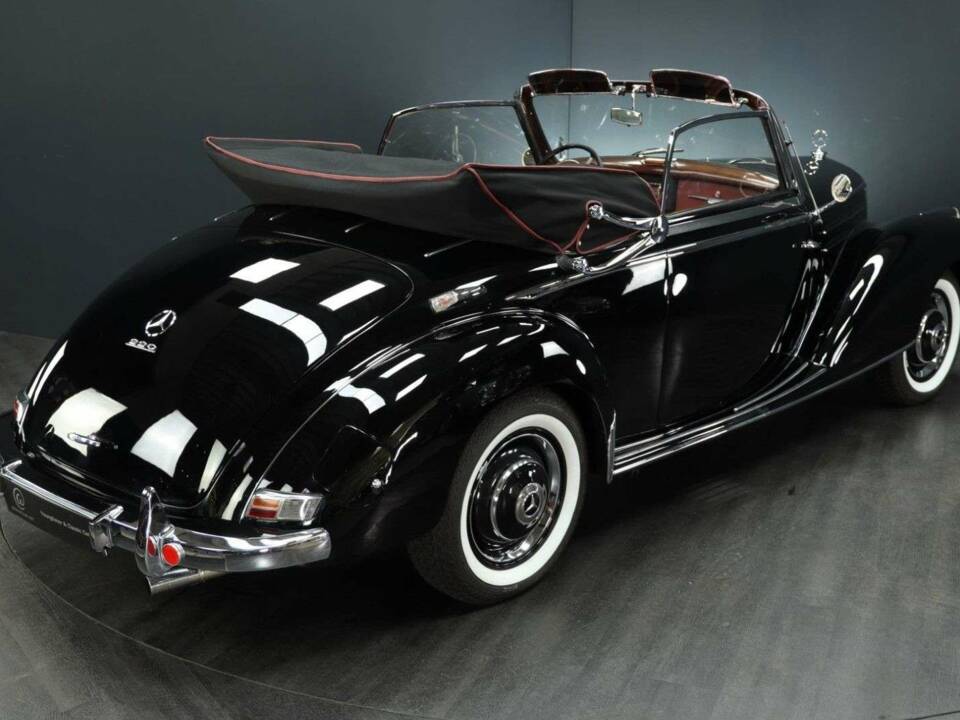 Bild 2/30 von Mercedes-Benz 220 Cabriolet A (1955)