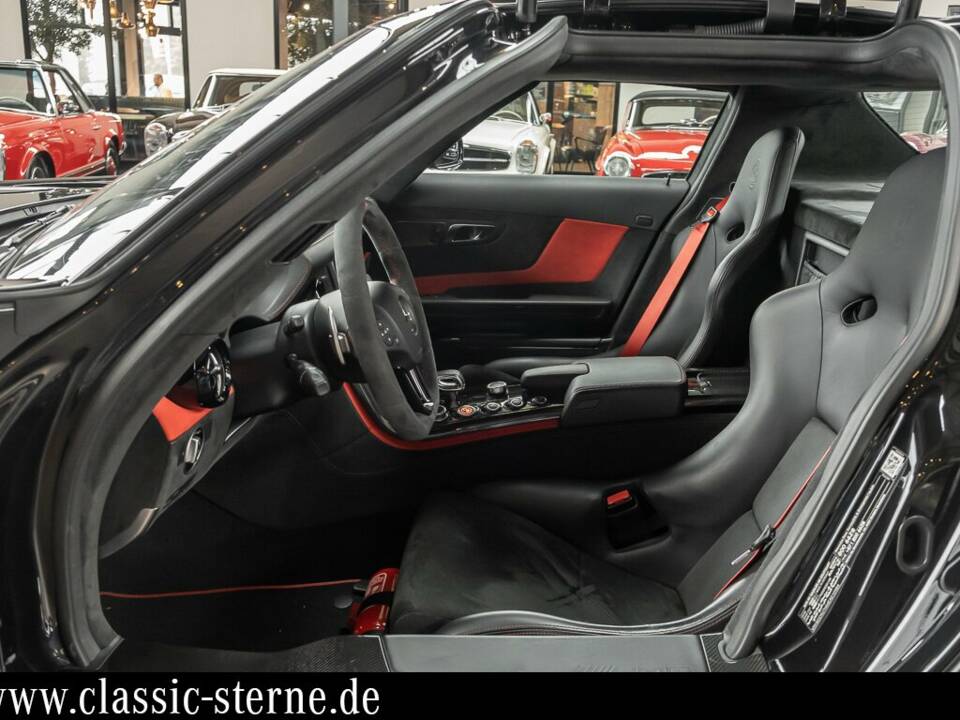 Imagen 14/15 de Mercedes-Benz SLS AMG Black Series (2014)