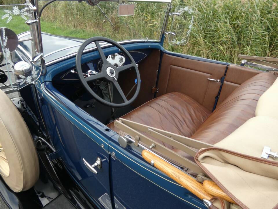 Bild 28/30 von Ford Modell A De Luxe (1931)