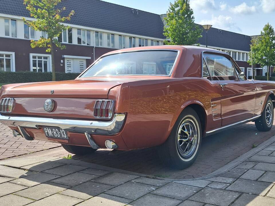 Image 4/8 de Ford Mustang 289 (1966)