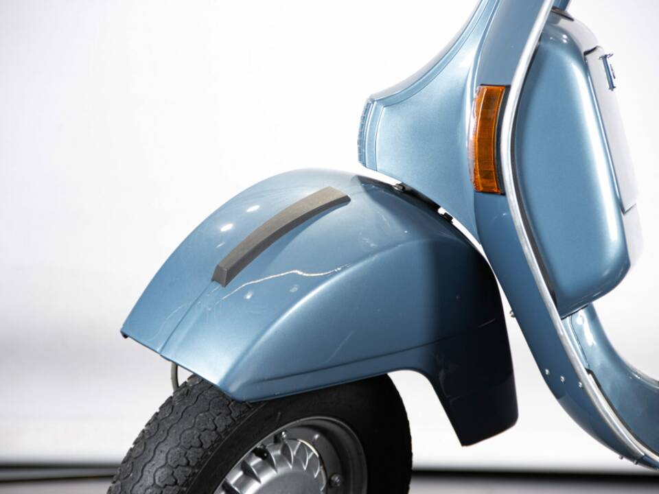 Image 14/31 of Piaggio Vespa PX 150 E (1982)