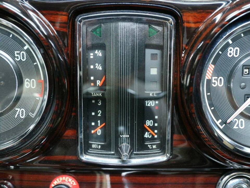 Imagen 18/50 de Mercedes-Benz 250 SE (1966)