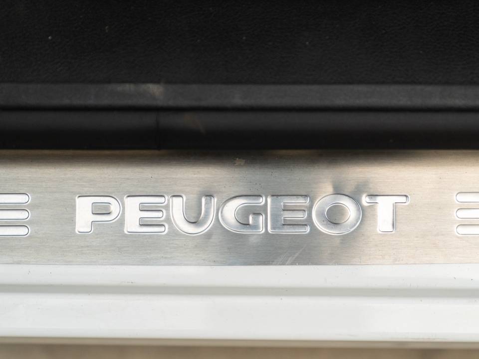 Bild 30/46 von Peugeot 207 CC 1.6 VTi (2006)