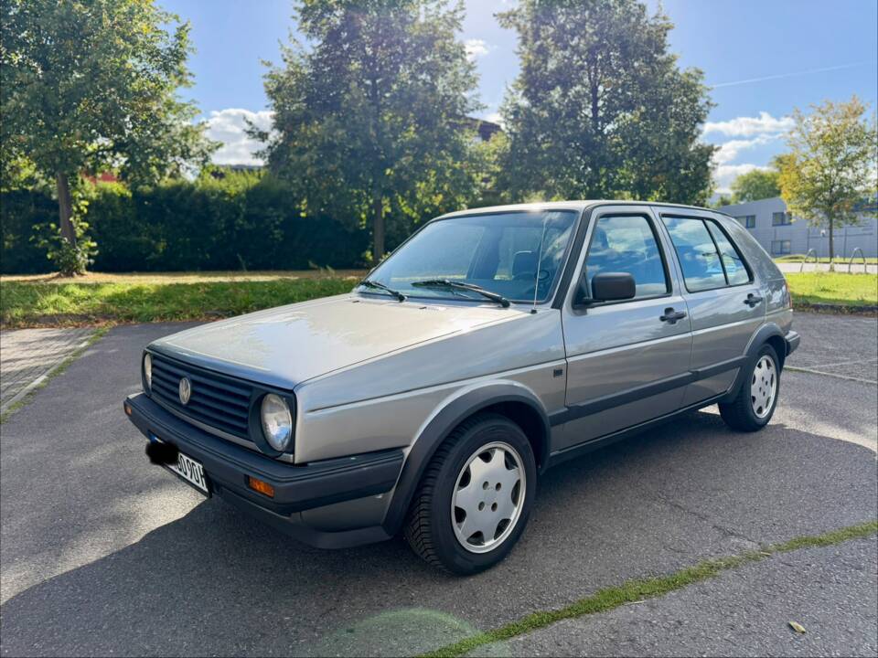 Image 2/17 of Volkswagen Golf Mk II 1.8 (1990)