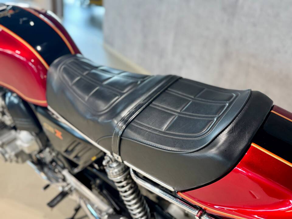 Image 24/34 of Honda DUMMY (1981)