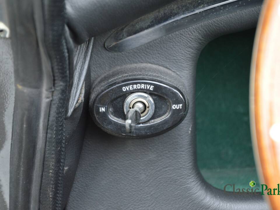 Image 39/50 of Jaguar XK 150 3.8 S DHC (1959)