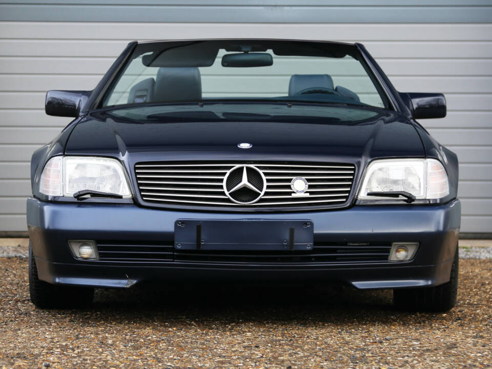 Bild 12/42 von Mercedes-Benz SL 600 (1994)