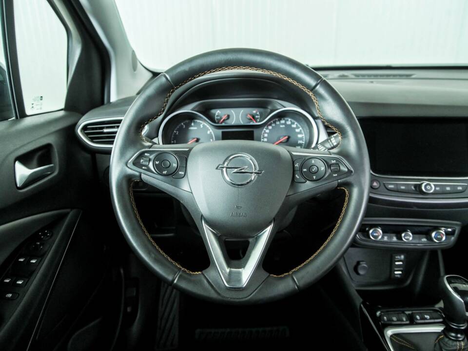 Immagine 8/50 di Opel Crossland X 1.2 Turbo (2019)