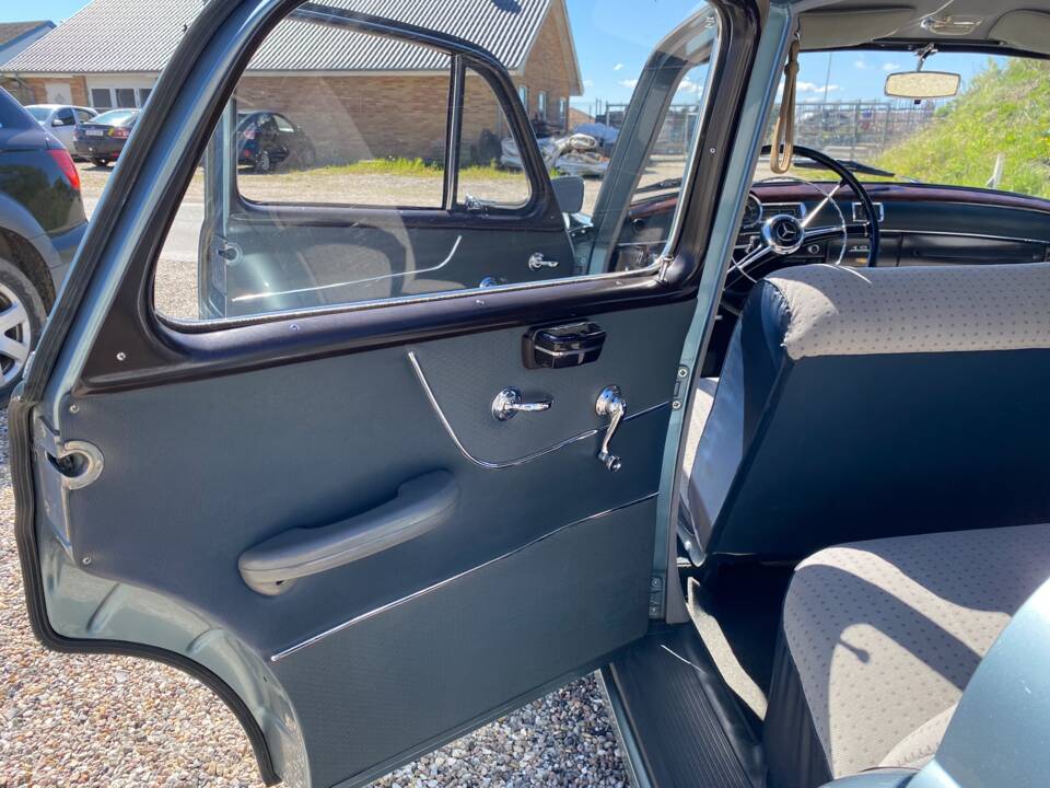 Immagine 32/63 di Mercedes-Benz 190 (1959)