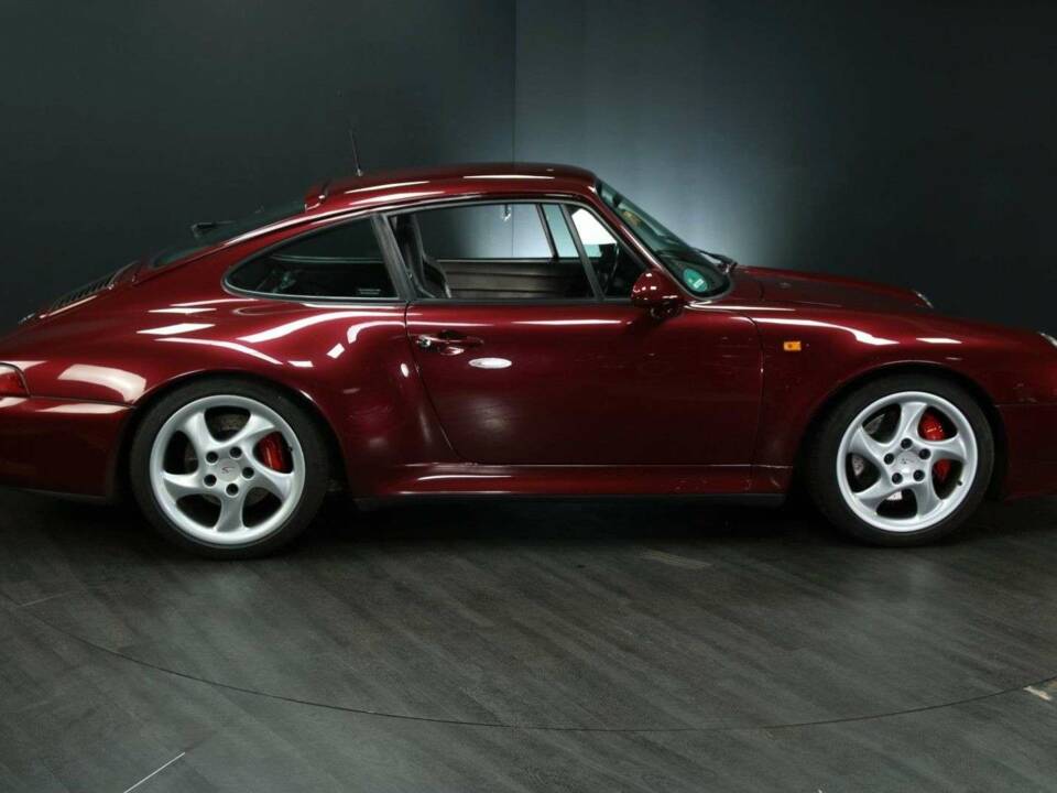 Image 7/50 de Porsche 911 Carrera 4S (1996)