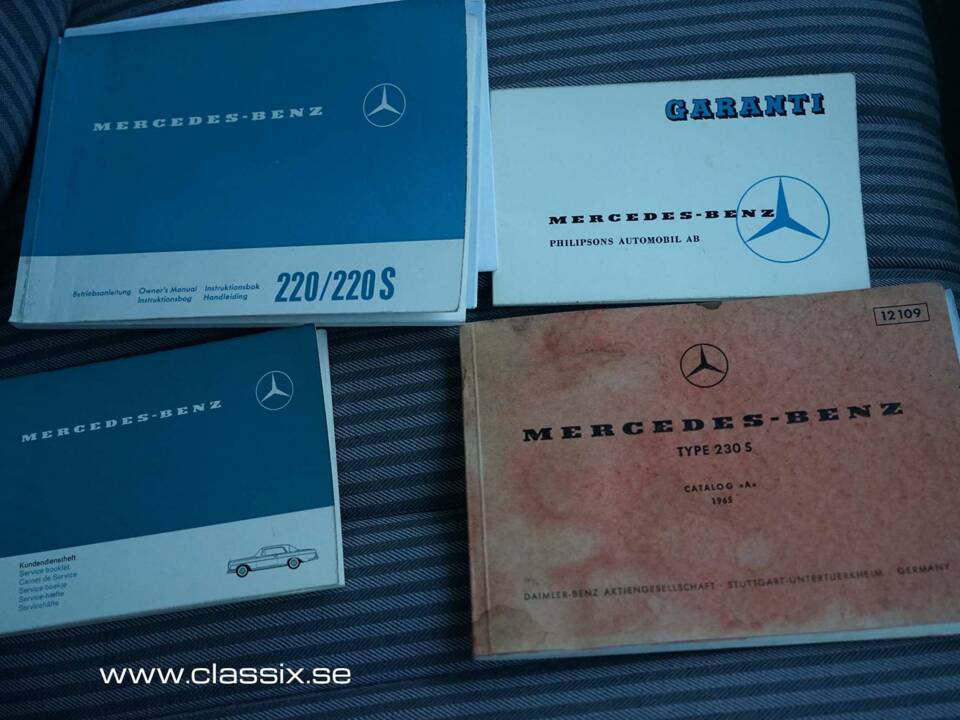 Image 23/24 of Mercedes-Benz 220 S b (1965)