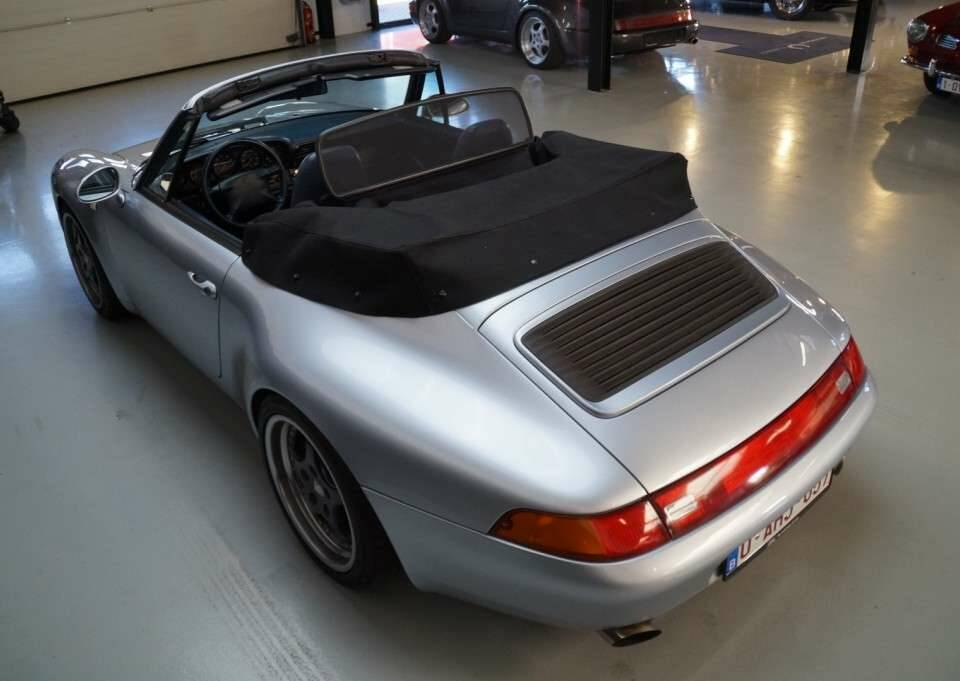 Bild 43/50 von Porsche 911 Carrera (1994)