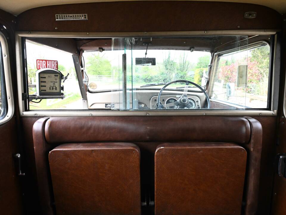 Afbeelding 30/38 van Austin FX 3 London Taxi (1957)