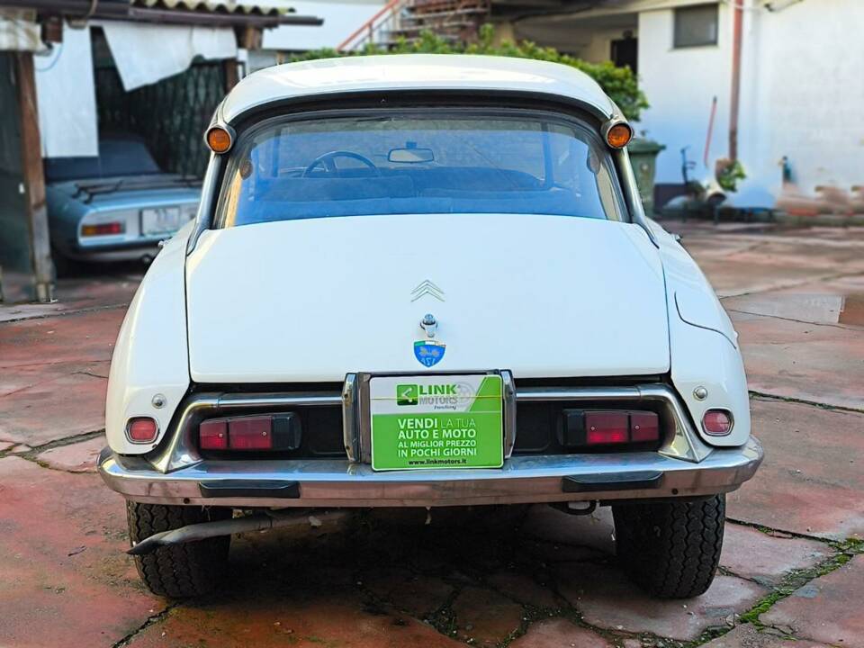 Bild 4/22 von Citroën DS 20 A (1971)