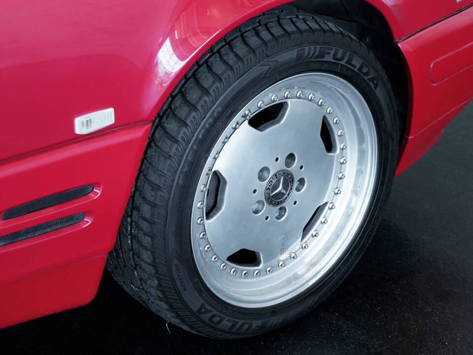 Image 48/50 de Mercedes-Benz SL 500 (1996)