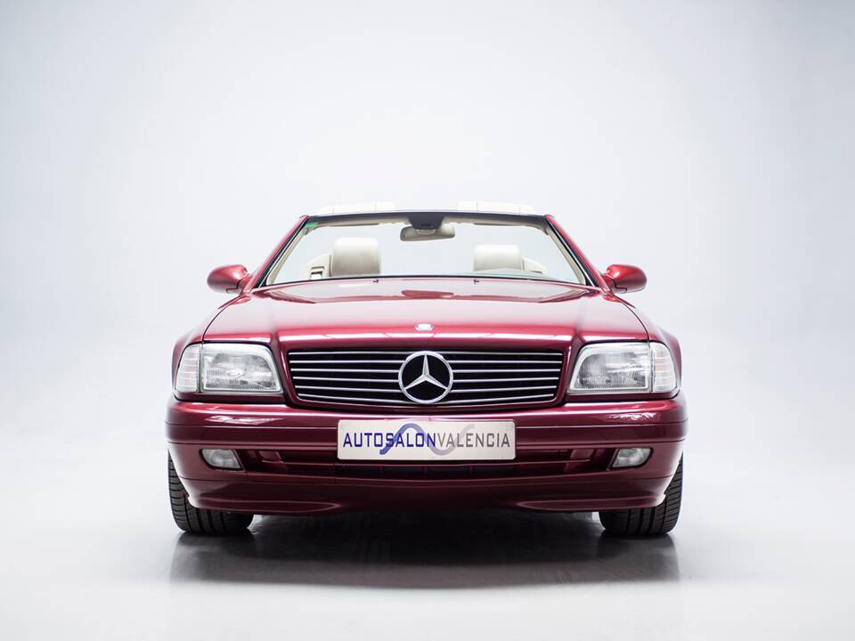 Image 3/45 of Mercedes-Benz SL 280 "Final Edition" (2001)