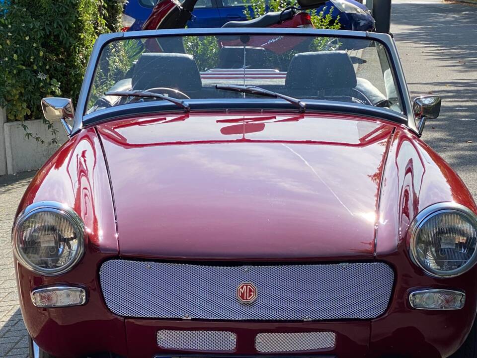 Image 3/27 of MG Midget 1500 (1977)