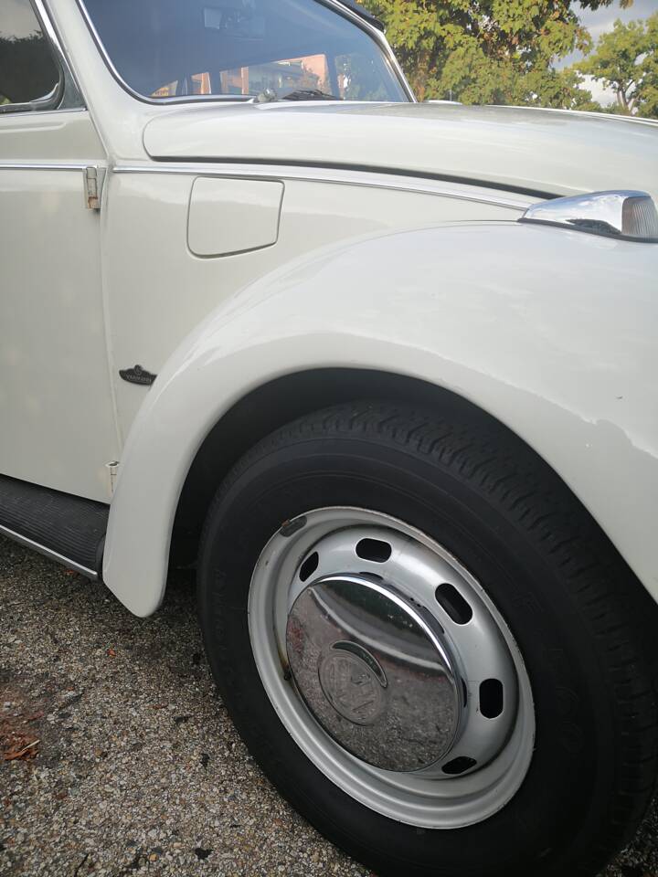 Bild 77/160 von Volkswagen Käfer 1300 (1971)