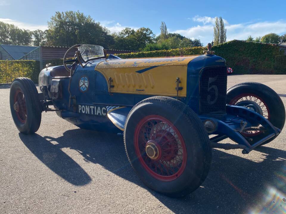 Imagen 12/18 de Pontiac Economy Eight Special (1933)