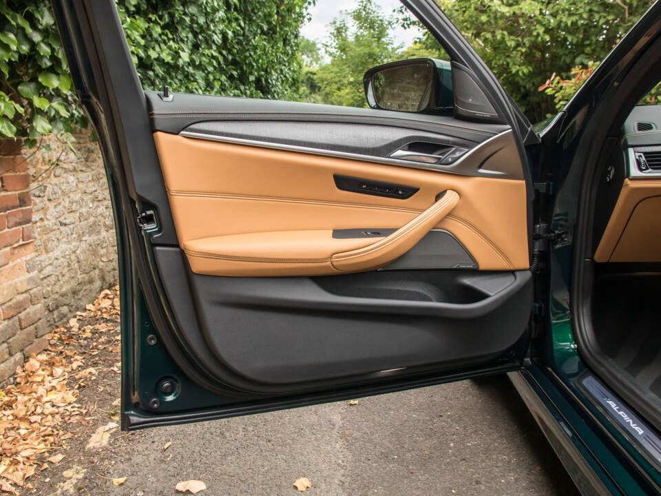 Image 16/25 of ALPINA B5 GT Touring (2024)