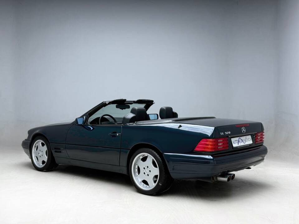 Bild 7/27 von Mercedes-Benz SL 320 (1997)