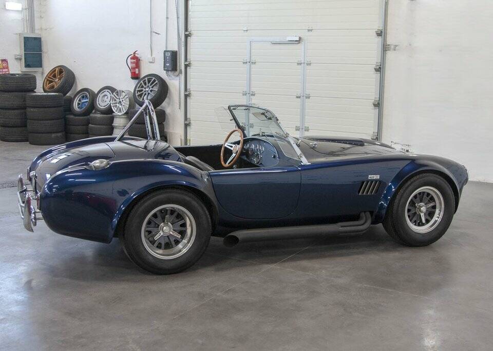 Bild 6/8 von Shelby Cobra 427 S/C (1965)