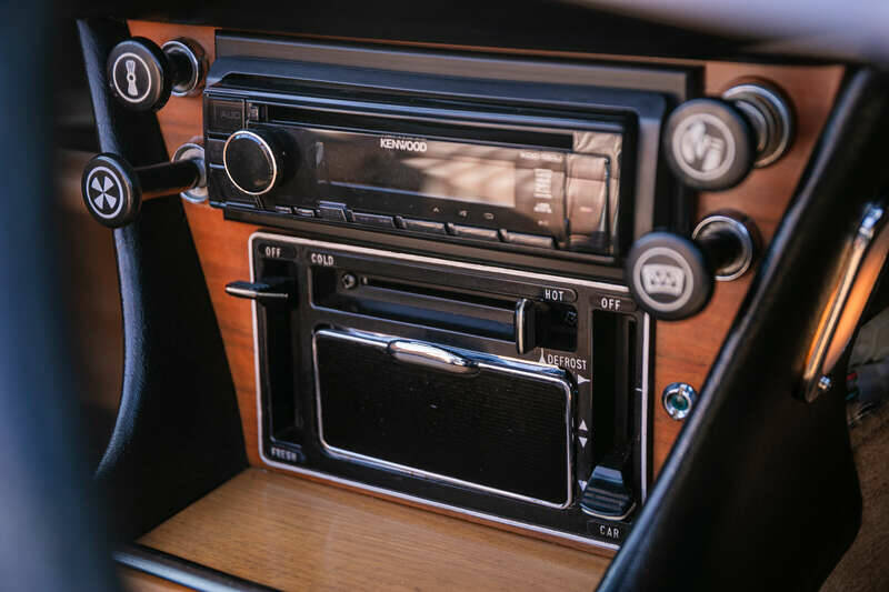 Image 29/49 de Triumph Stag (1977)
