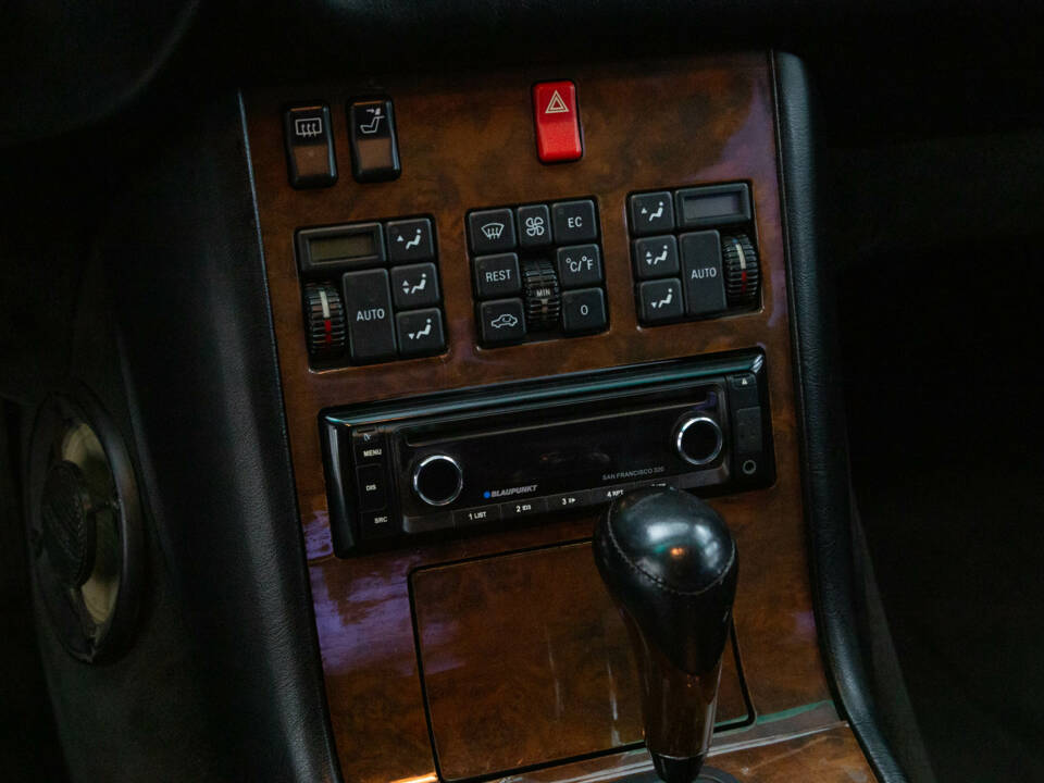 Afbeelding 21/35 van Mercedes-Benz 300 SEL (1991)