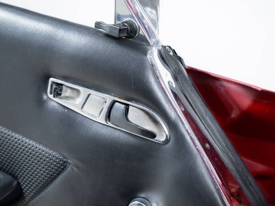 Image 9/38 of Mercedes-Benz 350 SL (1973)