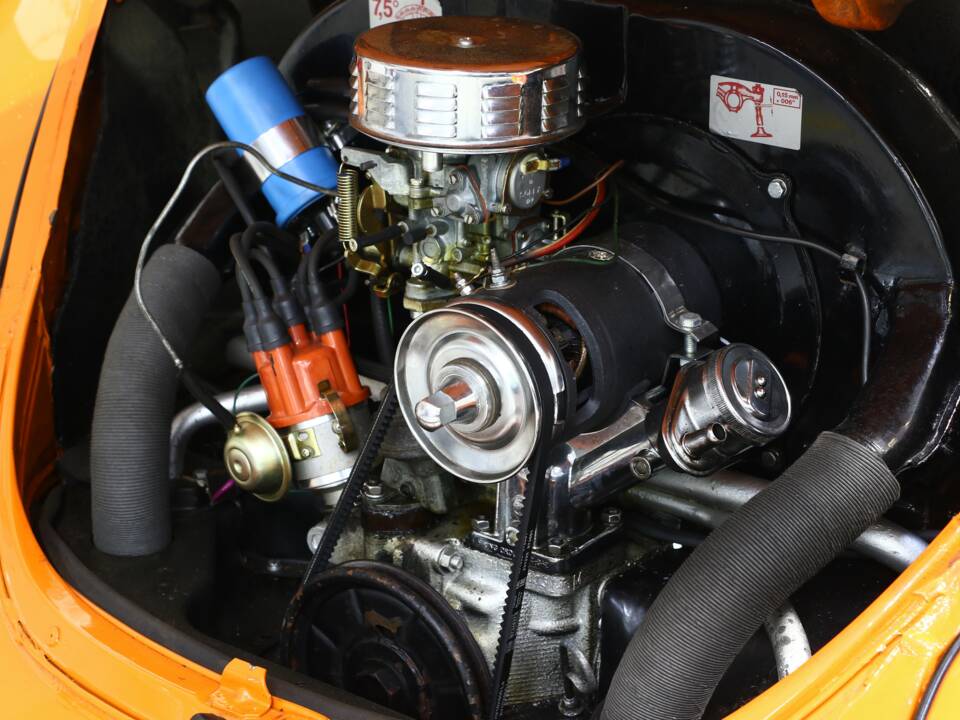 Bild 28/31 von Volkswagen Käfer 1200 (1972)