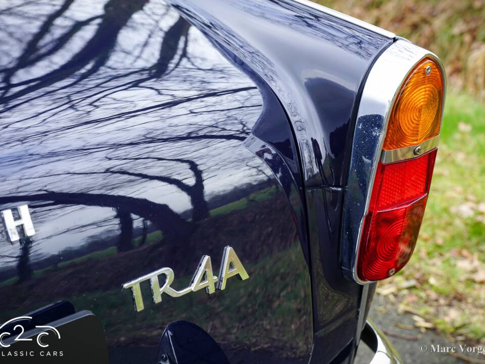 Image 40/45 of Triumph TR 4A (1966)