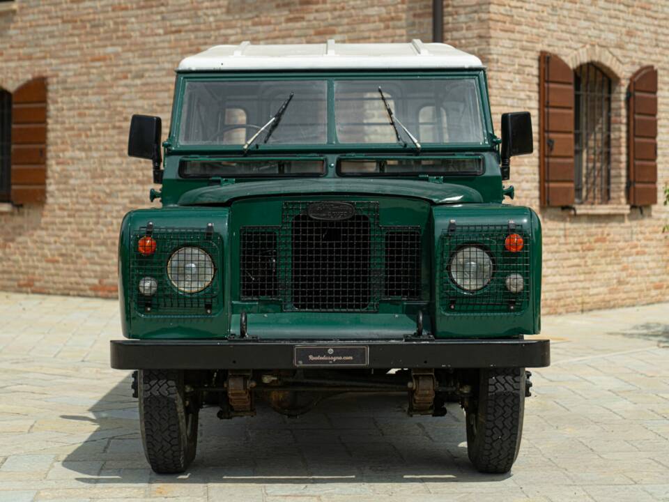Obraz 3/50 pojazdu Land Rover 88 Lightweight (1977)