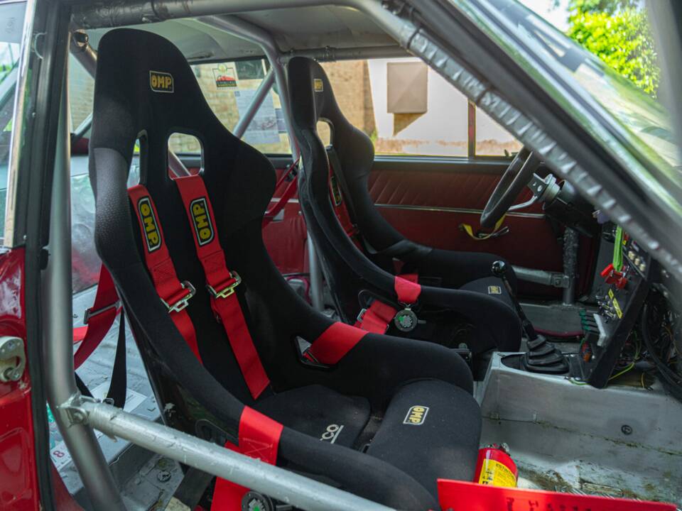 Bild 32/50 von FIAT 124 Sport Coupe (1971)