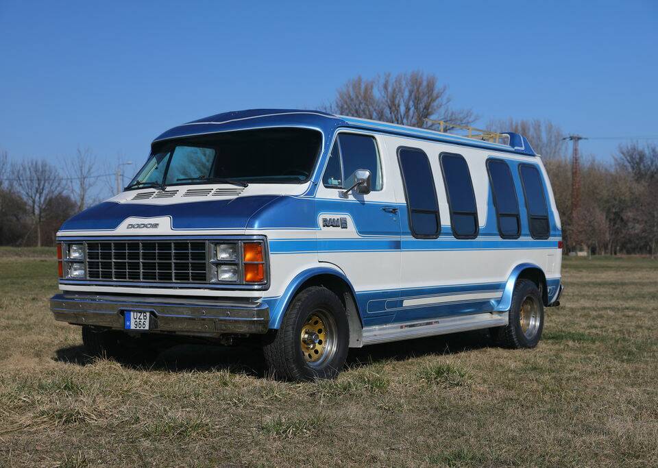 Bild 5/8 von Dodge Ram Van (1982)