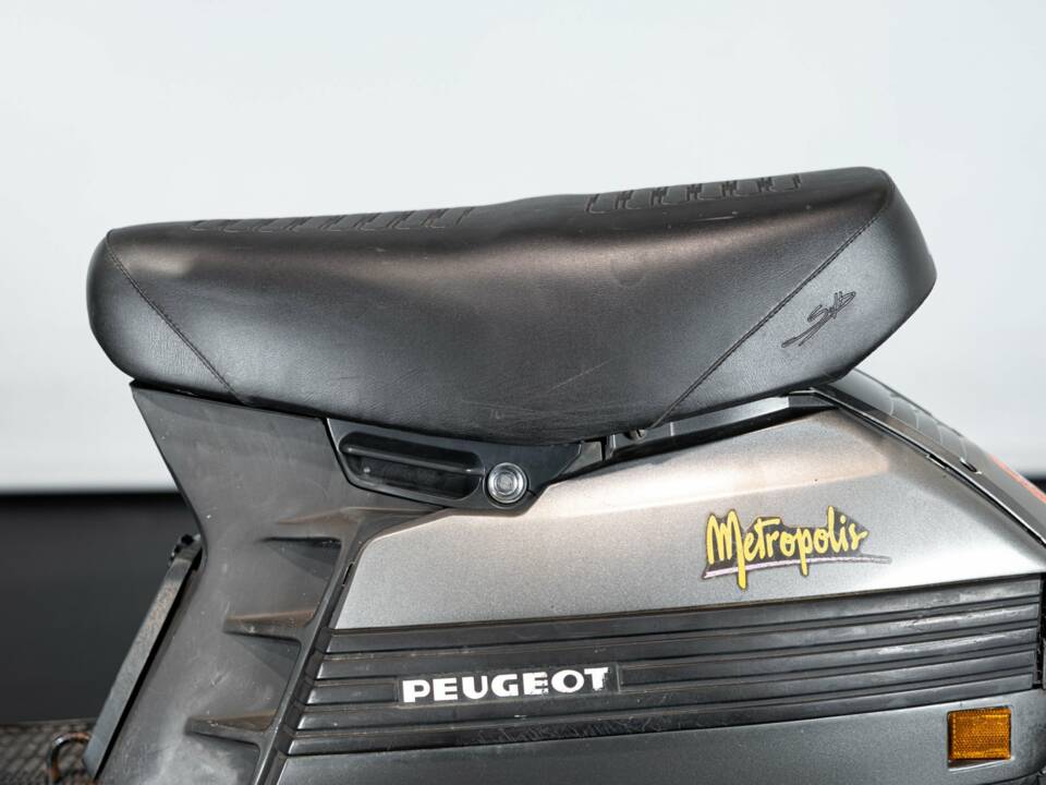 Bild 9/21 von Peugeot DUMMY (1990)